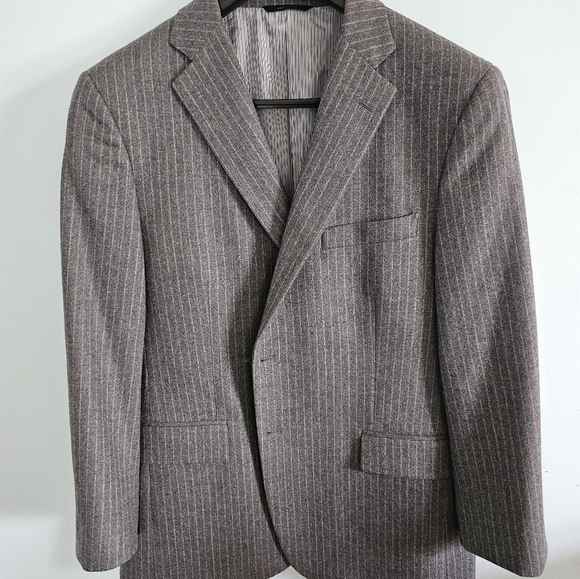 Brooks Brothers Gray Pinstripe Suit Classic Notched Lapel 43S/38W‎ - Picture 1 of 6